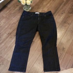 🌷Loft cropped ankle jeans